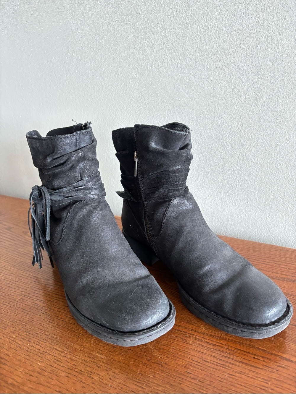 Born Nubuk Leather Ankle Boots (W 7.5)